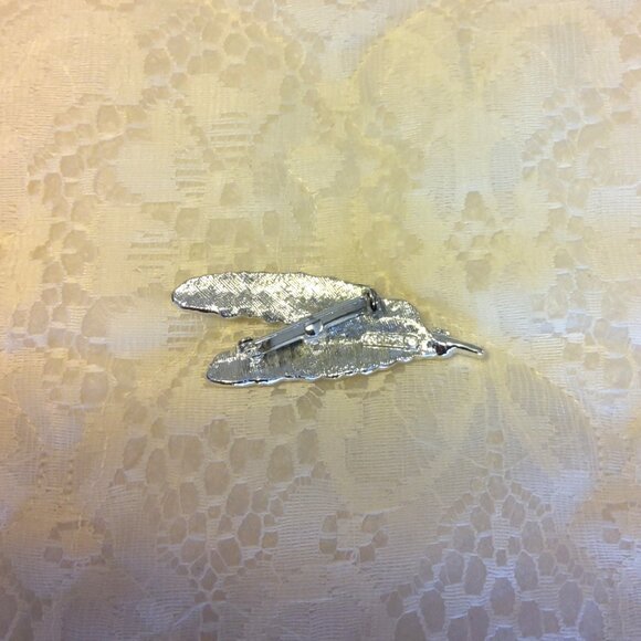 Vintage Gerry's Feather Leaf Silver Tone Brooch Timeless Vtg Pin Jewelry - Picture 6 of 9